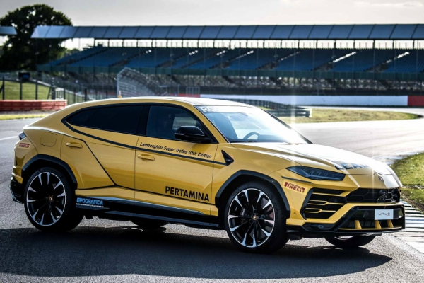 urus-postaje-vodece-vozilo-super-trofeo-sampionata