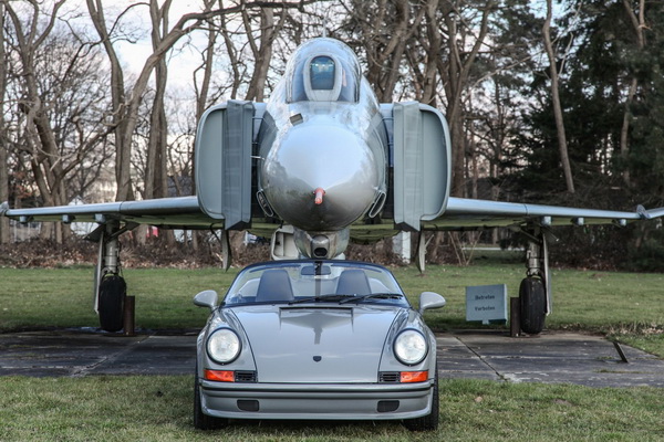 retro-911-speedster-koji-je-zapoceo-kao-1989-targa