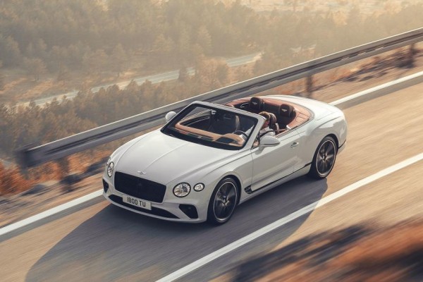 bentley-predstavlja-prvi-gt-kabriolet