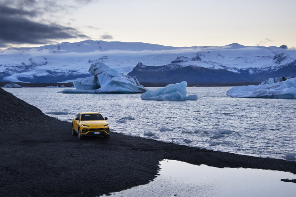 lamborghini-salje-armiju-urus-modela-na-island