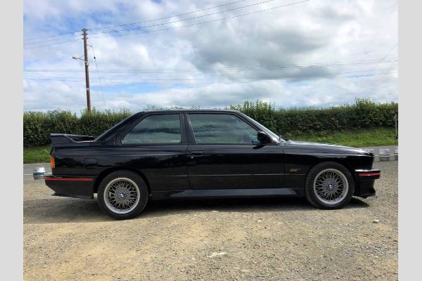 neverovatni-bmw-e30-m3-sport-evolution-sa-gotovo-250000-predjenih-km-h