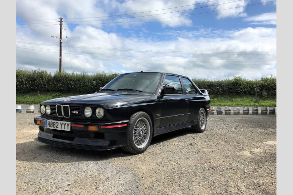 neverovatni-bmw-e30-m3-sport-evolution-sa-gotovo-250000-predjenih-km-h