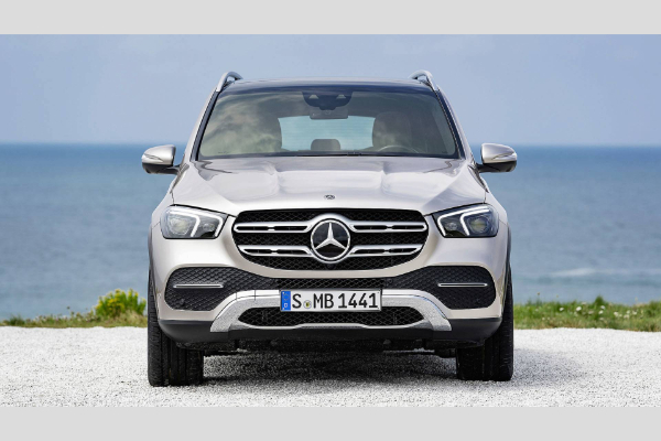 2019-mercedes-benz-gle-dobija-novi-izgled-i-tehnologije