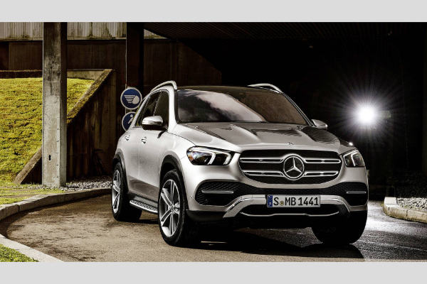 2019-mercedes-benz-gle-dobija-novi-izgled-i-tehnologije