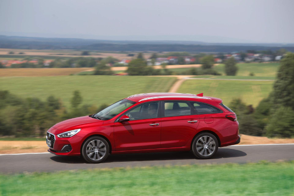 novi-hyundai-i30-dobija-stilske-promene-i-nove-dizel-motore