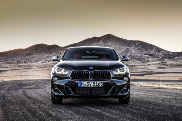 2019-bmw-x2-m35i-kombinuje-302-ks-sa-kompakt-stilom-karoserije