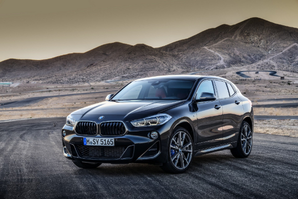 2019-bmw-x2-m35i-kombinuje-302-ks-sa-kompakt-stilom-karoserije