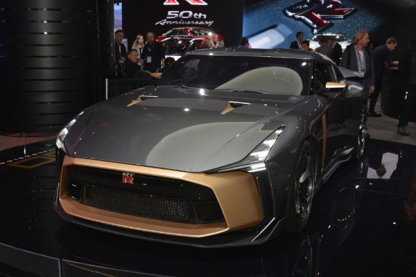 nissan-gt-r50-od-11-miliona-dolara