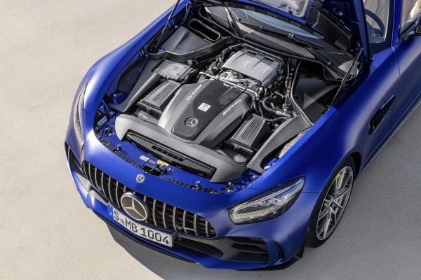 mercedes-predstavio-amg-gt-r-roadster