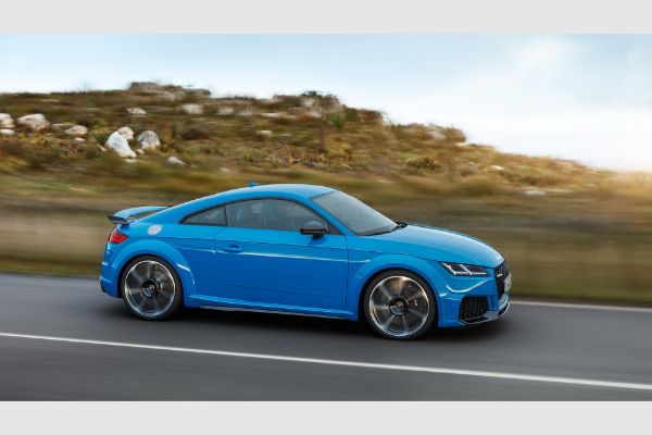 novi-audi-tt-rs-2020