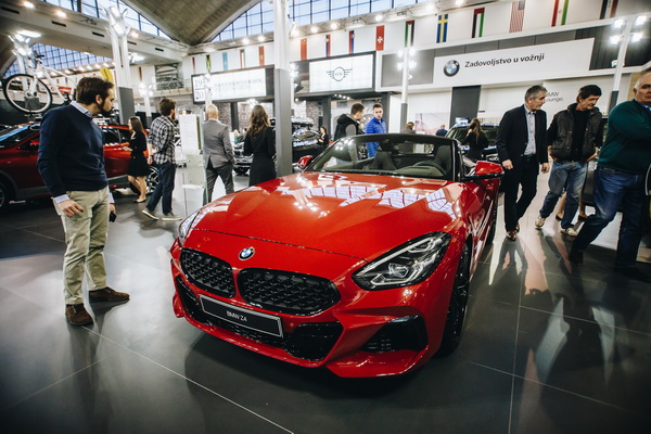 novi-bmw-z4-premijerno-na-54-salonu-automobila-u-beogradu