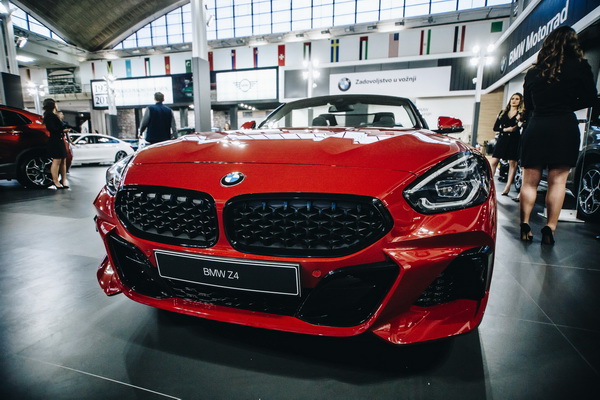 novi-bmw-z4-premijerno-na-54-salonu-automobila-u-beogradu