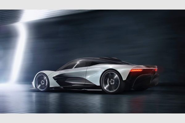 aston-martin-am-rb-003-ce-imati-1000-ks