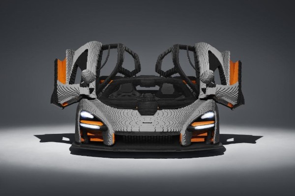 mclaren-senna-napravljen-od-lego-kockica