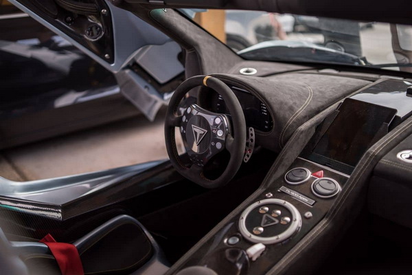 novi-tushek-ts-900-apex-hiperautomobil