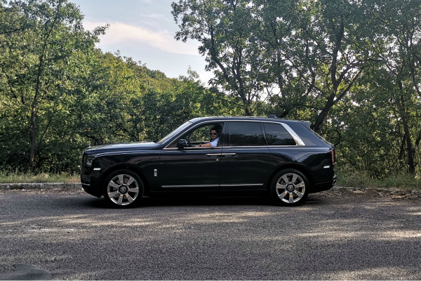 vozili-smo-najbolji-suv-na-svetu-rolls-royce-cullinan