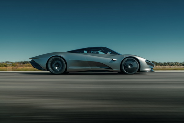 mclaren-speedtail-ostvaruje-brzinu-od-403-kmh