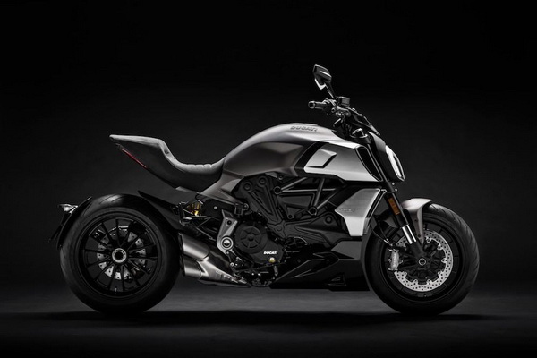 prvi-ducati-diavel-1260-je-spreman-da-izadje-na-ulice