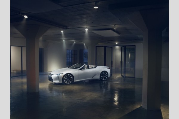 lexus-lc-convertible-koncept-premijerno-predstavljen-u-detroitu