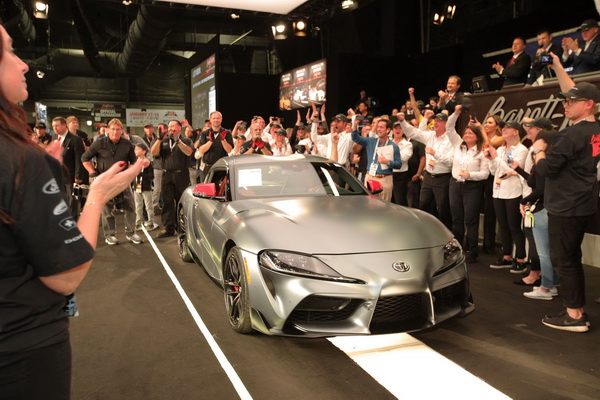 prva-toyota-supra-2020-prodata-za-21-miliona-dolara