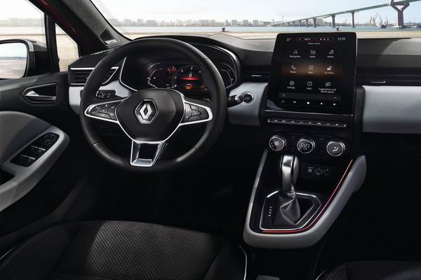 Zavirite unutar novog Renault Clio modela
