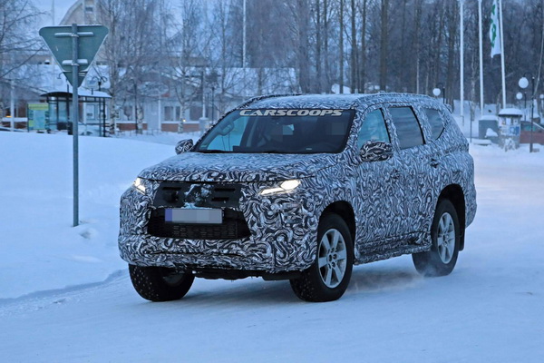 prve-fotografije-novog-mitsubishi-pajero-modela