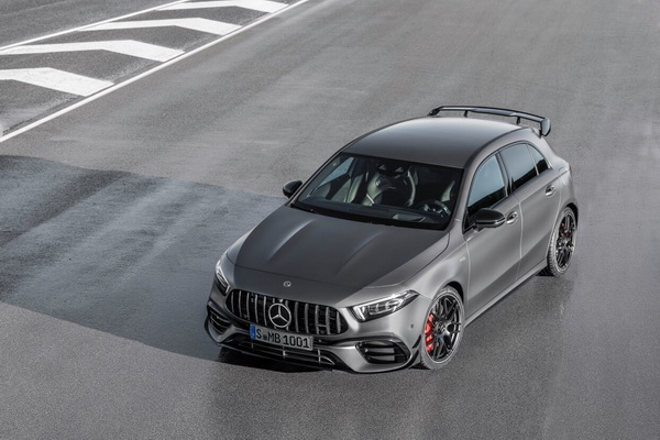 novi-mercedes-amg-a-45-4matic-i-cla-45-4matic