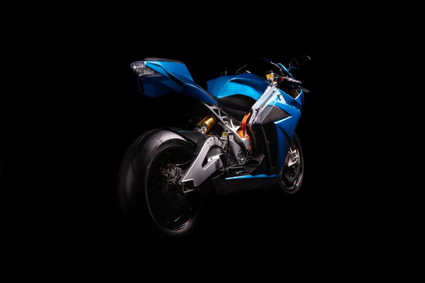 lightning-strike-elektricni-motor-sportskog-duha
