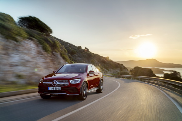 novi-mercedes-benz-glc-coupé