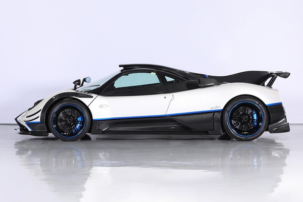 polovna-pagani-zonda-riviera-se-prodaje-55-miliona-dolara