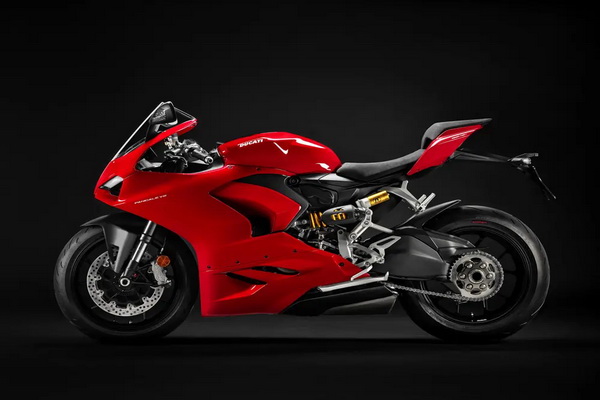 novi-2020-ducati-panigale-v2