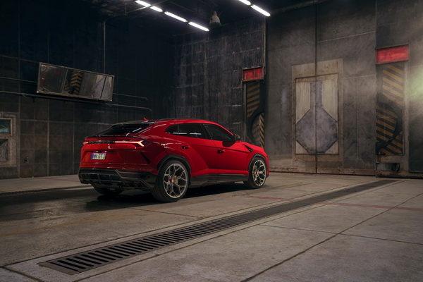 novitec-nabudzio-lamborghini-urus-model