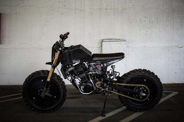 droog-moto-kros-motor-iz-snova