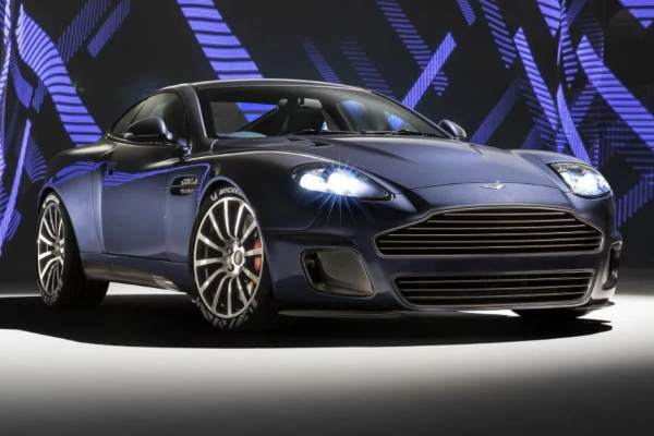 aston-martin-vanquish-25