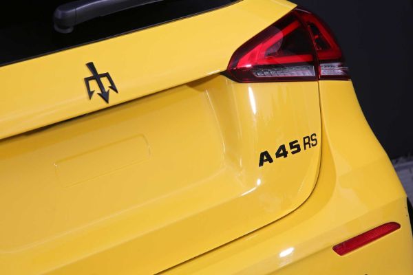 tunirani-mercedes-amg-a-45-s-od-500-ks
