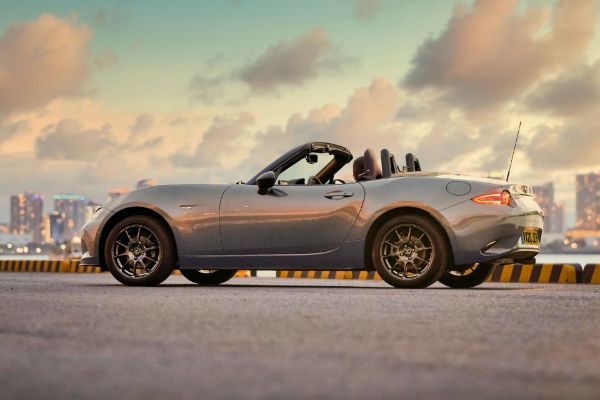 mazda-predstavila-novi-mx-5-r-sport-kabriolet