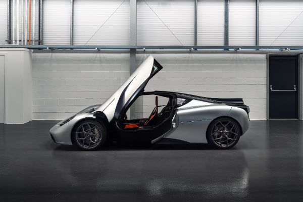 super-lagani-mclaren-sa-cenom-od-31-miliona-dolara