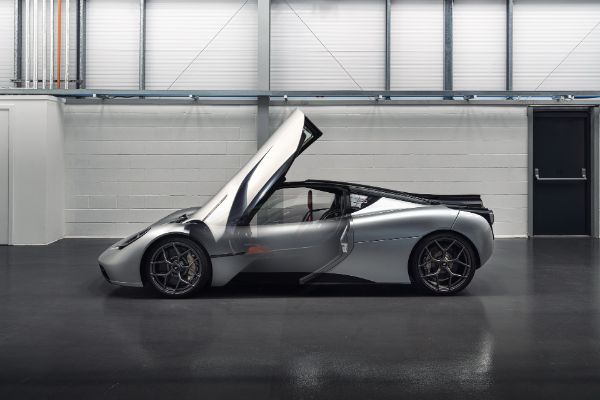 super-lagani-mclaren-sa-cenom-od-31-miliona-dolara