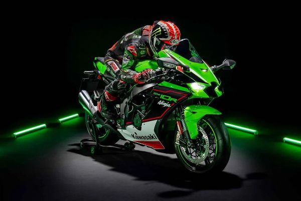 kawasaki-predstavio-novi-ninja-model