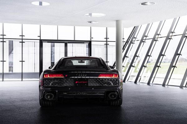 audi-r8-panther-edition