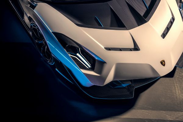 lamborghini-predstavio-sc20-model