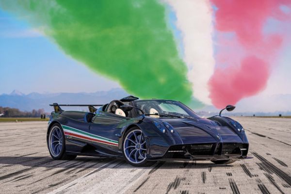 pagani-huayra-tricolore-je-sperman-da-poleti