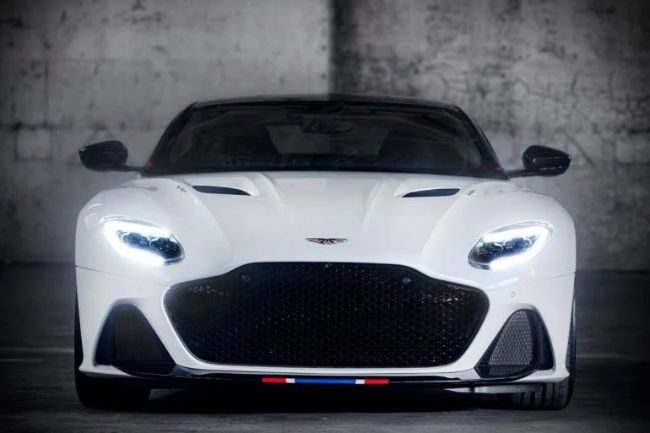 aston-martin-dbs-superleggera-concorde-izasao-iz-fabrike