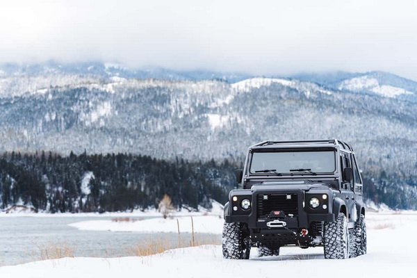 tunirani-land-rover-defender-koji-pomera-granice