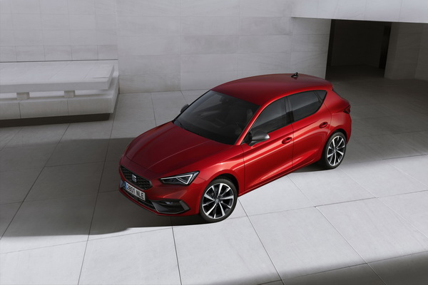 novi-seat-leon-2020