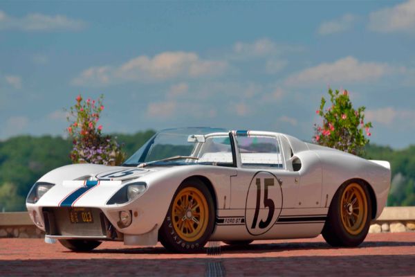 ford-gt-roadster-se-prodaje-za-10-miliona-dolara