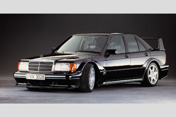 mercedes-benz-190e-evo-ii-napunio-30-godina