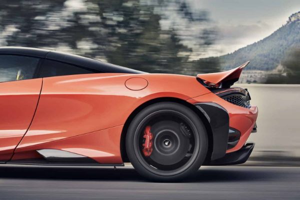 mclaren-765lt-zver-stvorena-za-trkacku-stazu