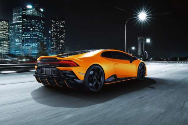 lamborghini-osvezio-huracan-evo