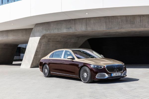 mercedes-maybach-s-klasa-je-premijerno-predstavljena